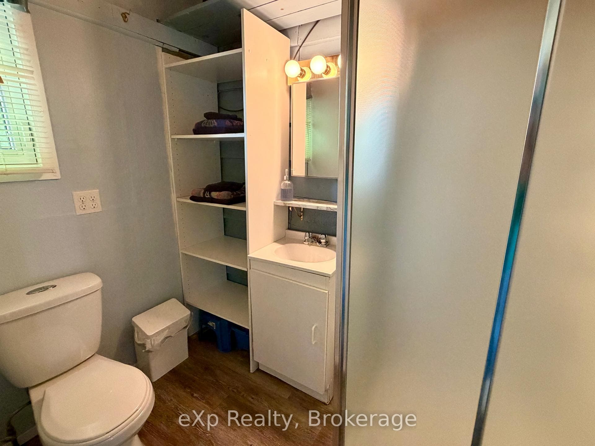 1082 Cowan Park Road Unit 3 photo 21