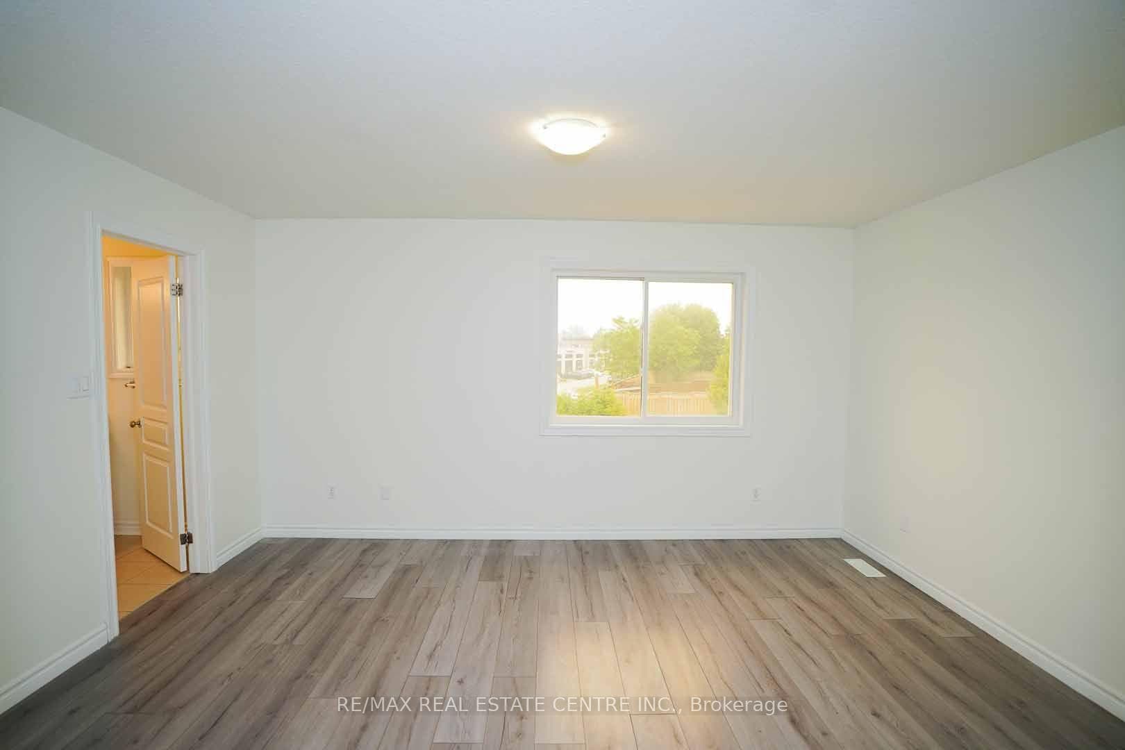 18 Heritage Drive photo 28