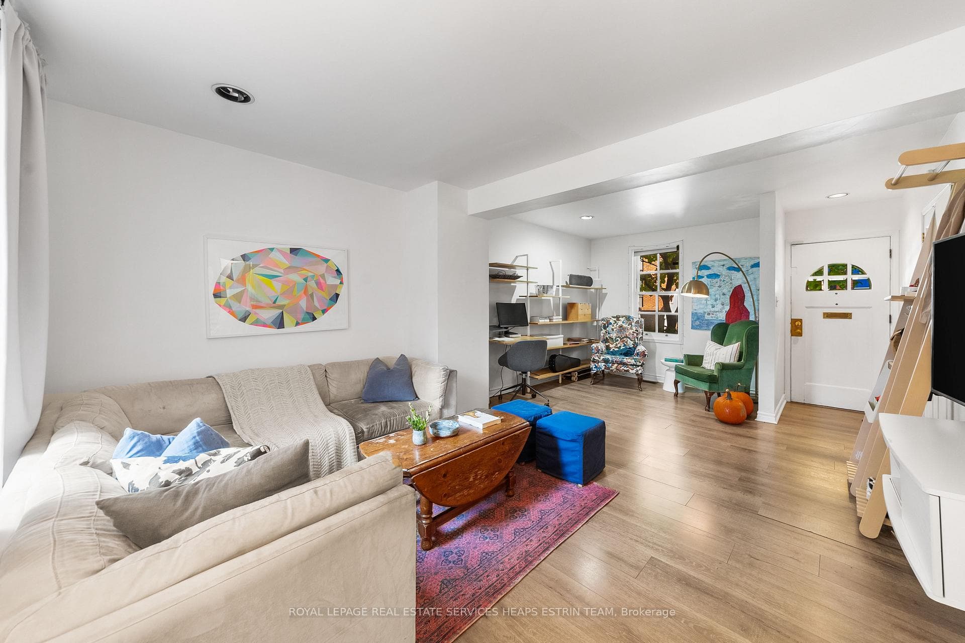 210 Ontario Street photo 3