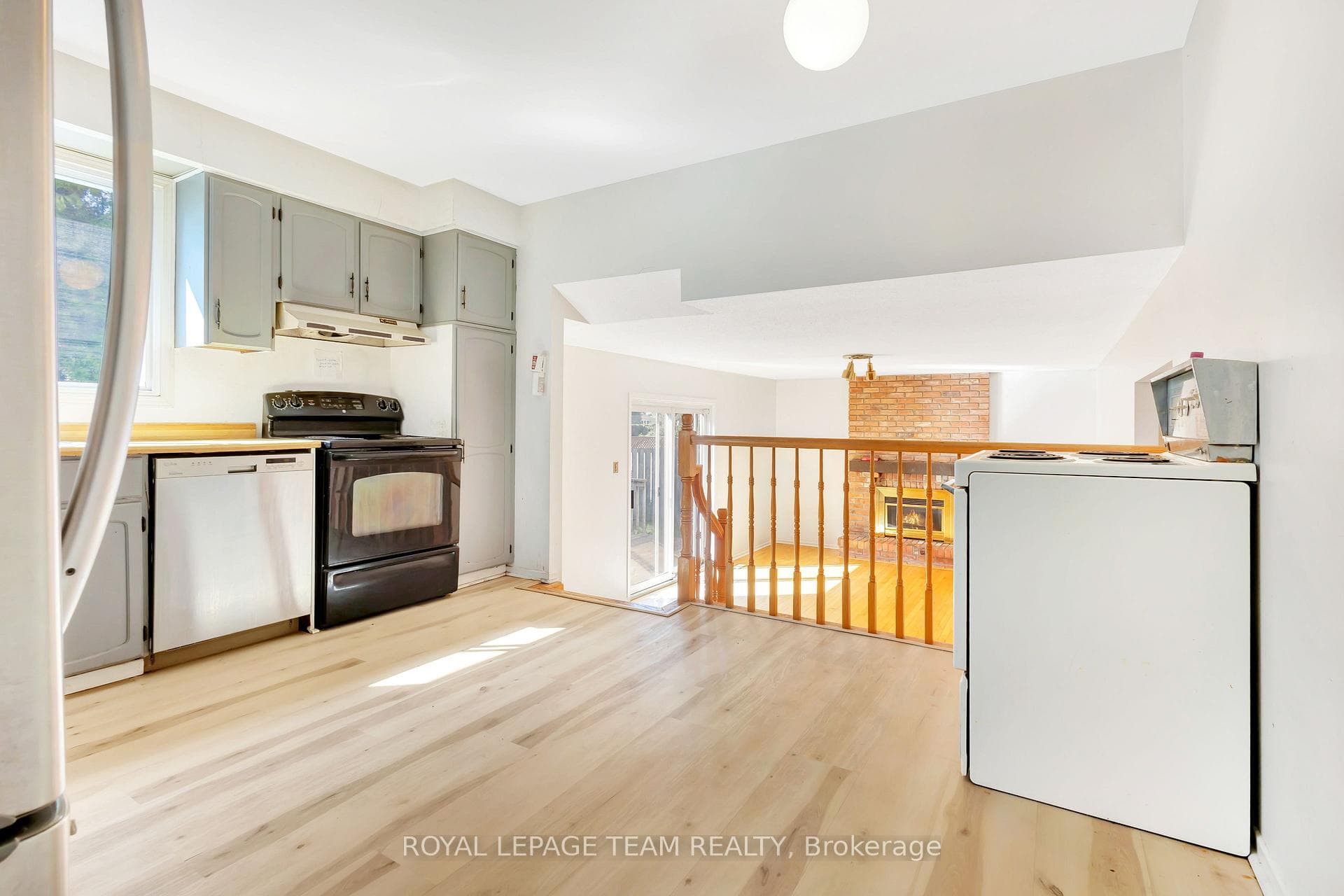 50 Equestrian Drive photo 16