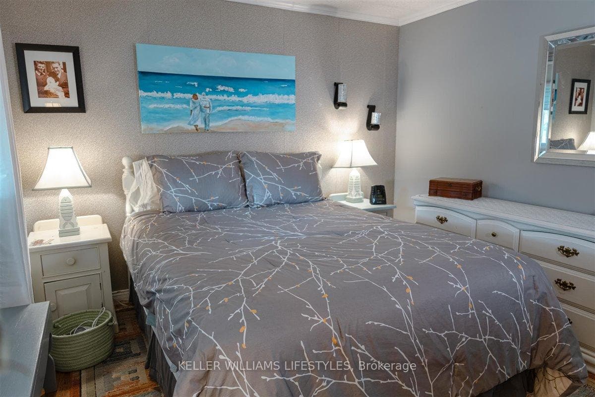 239 Southwind Court photo 11