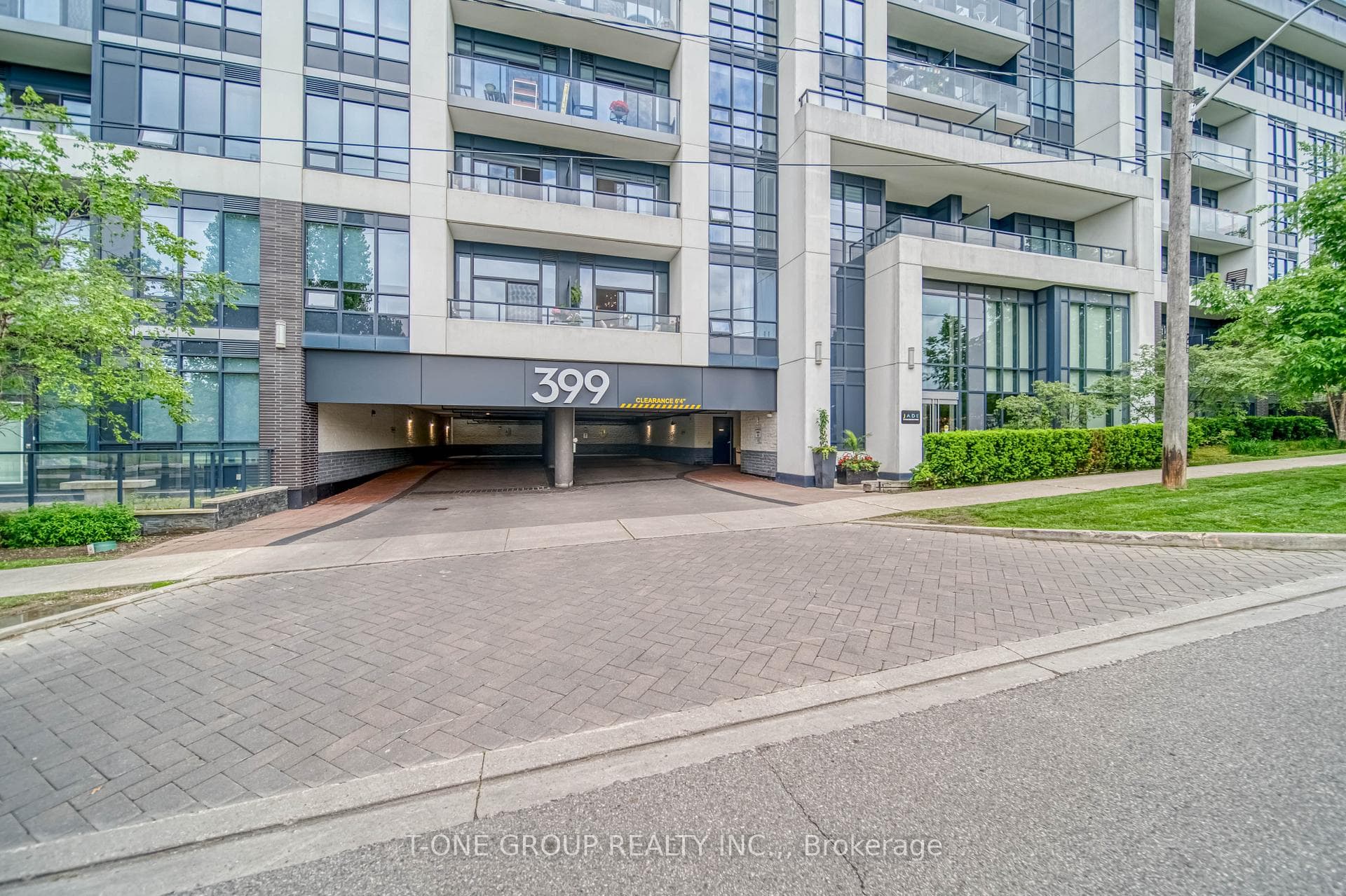 399 Spring Garden Avenue Unit 421 photo 1
