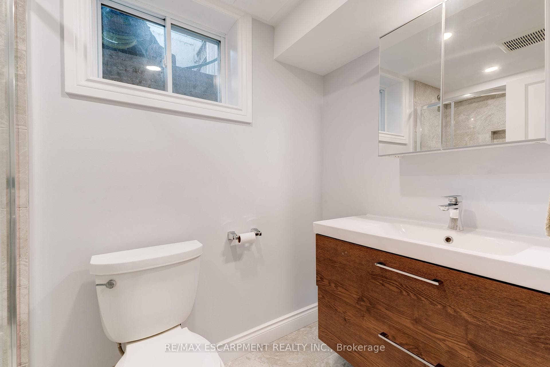 55 Culham Street photo 30