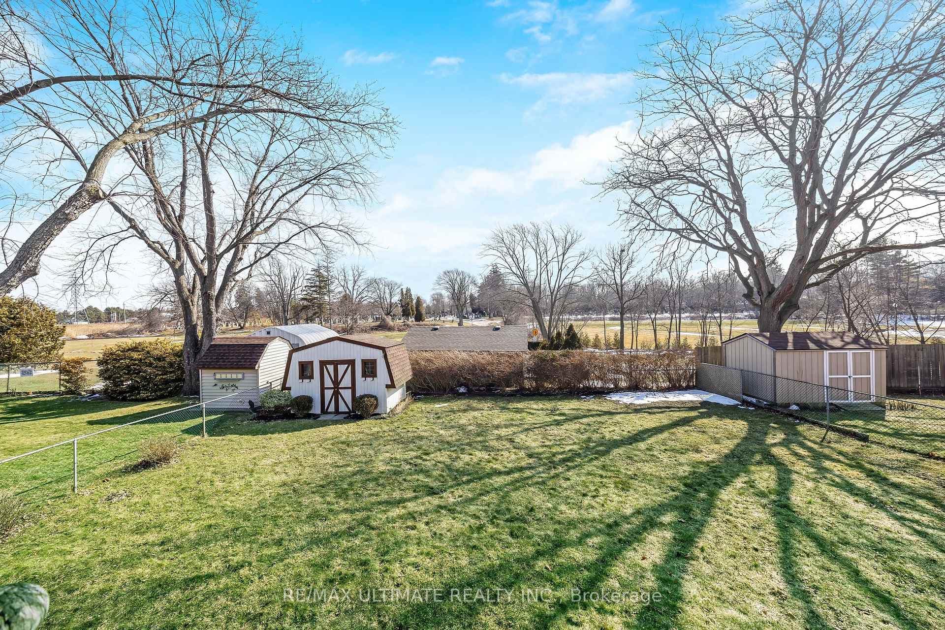 54 Debora Drive photo 37