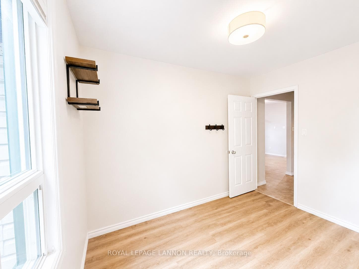 102 Kenogami Avenue photo 19