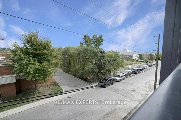 859 The Queensway N/A Unit 222 photo 19
