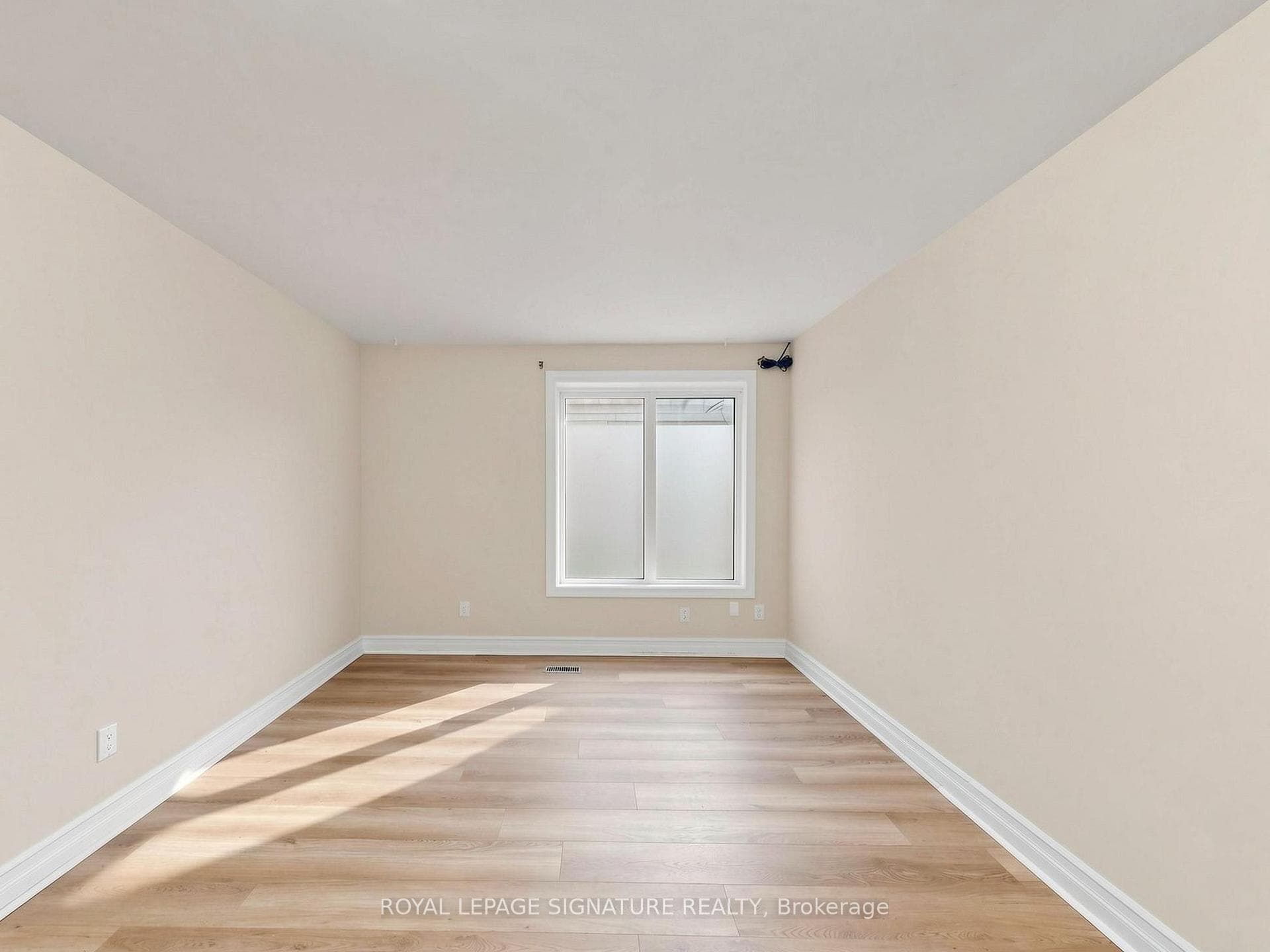 19 Troyer Court photo 26