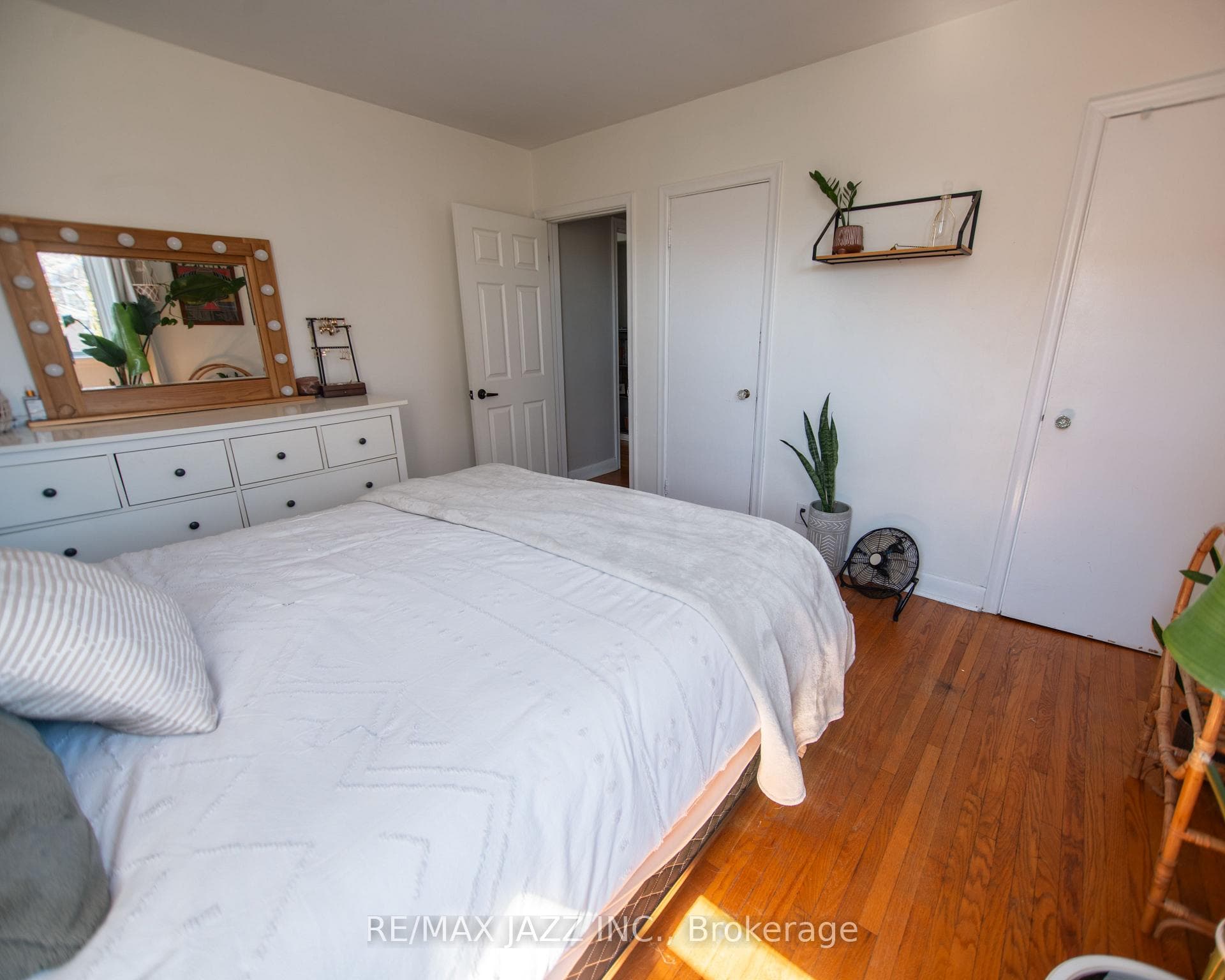 313 Kendalwood Road photo 10