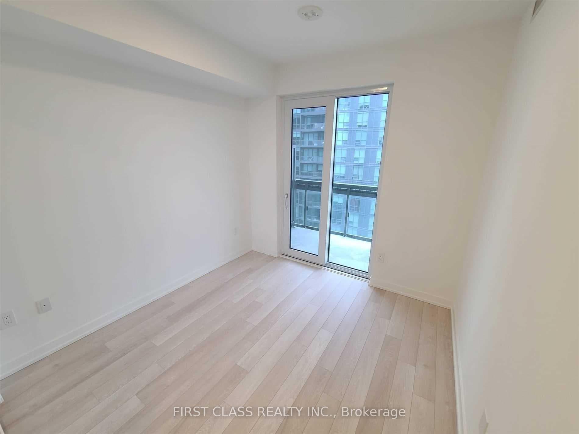 39 Roehampton Avenue Unit 2709 photo 10