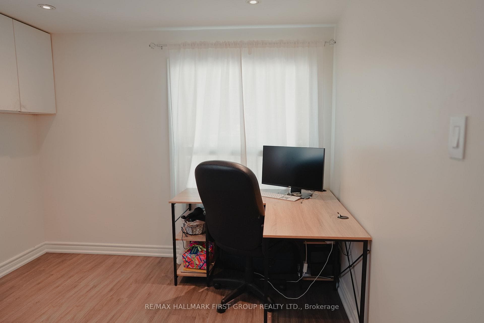 589 Marksbury Road photo 15
