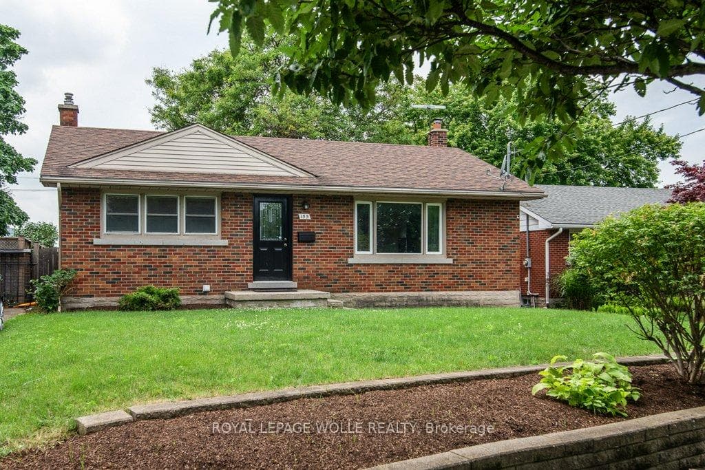 155 Oriole Street photo 2