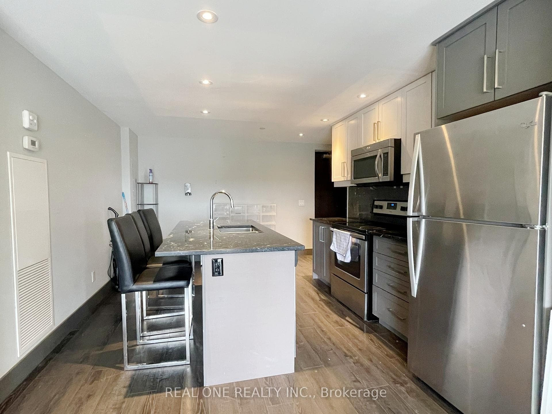 330 PHILLIP Street Unit S2001 photo 6