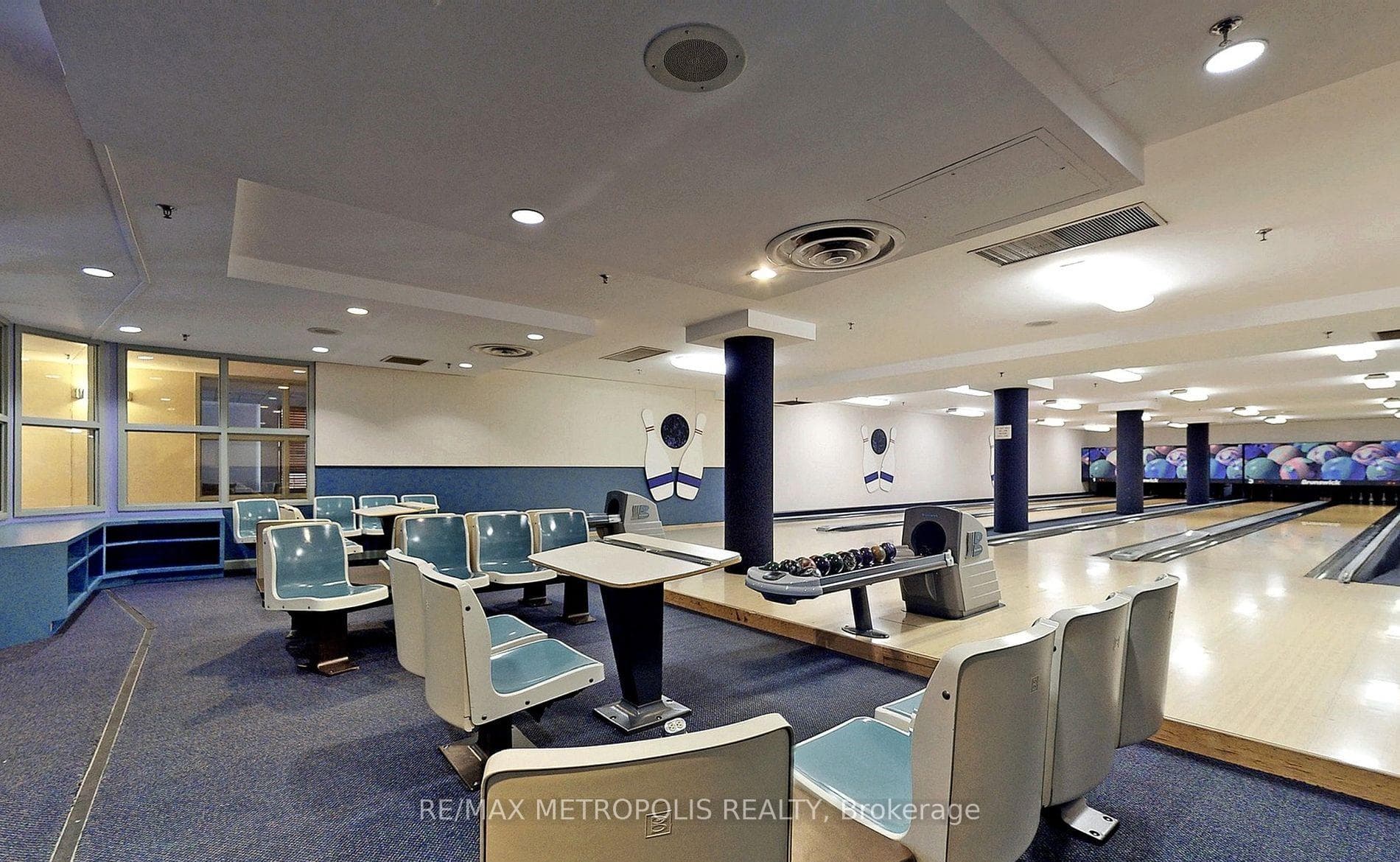 68 Corporate Drive Unit 832 photo 23