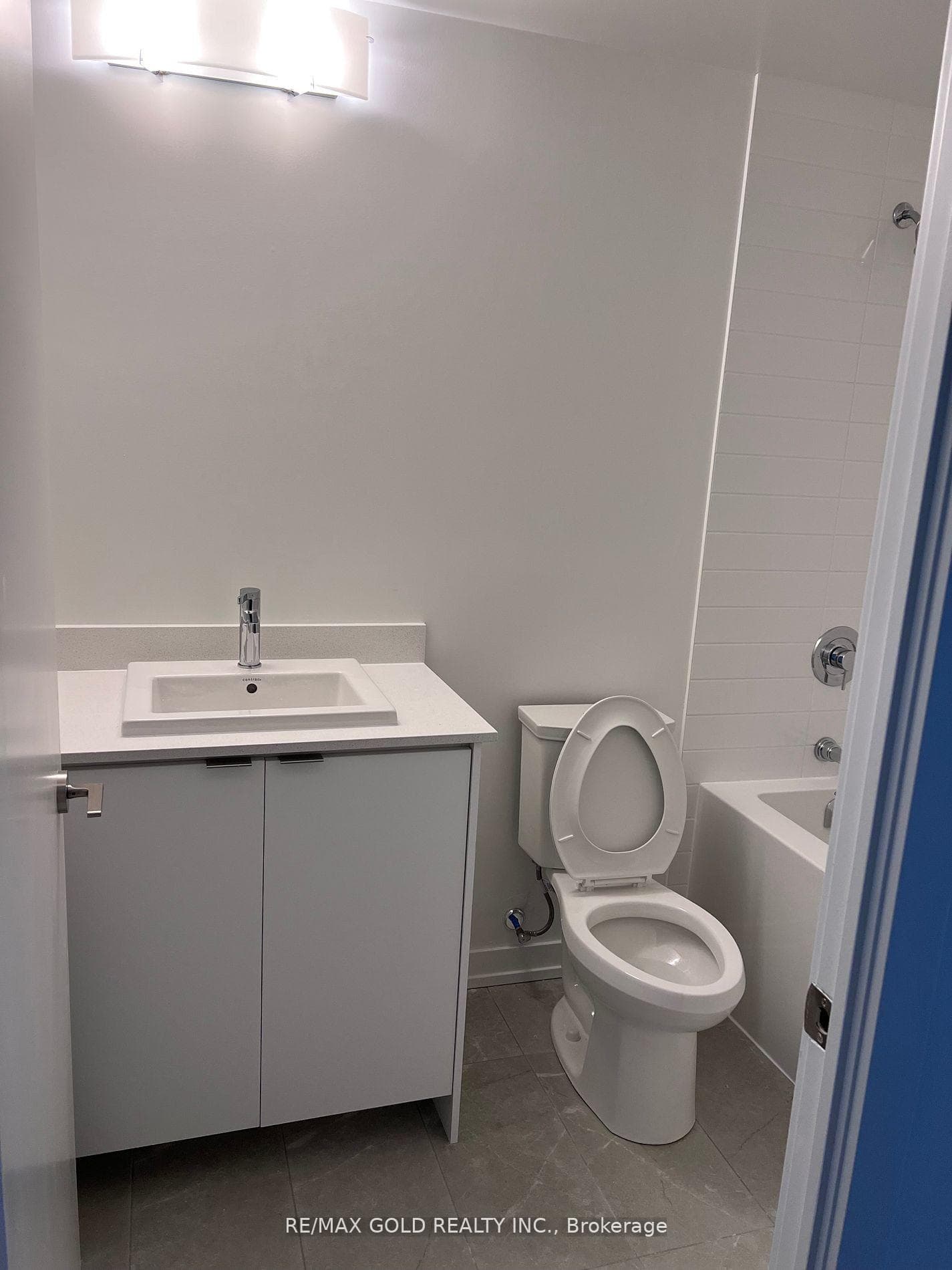 55 Duke Street Unit 2303 photo 19