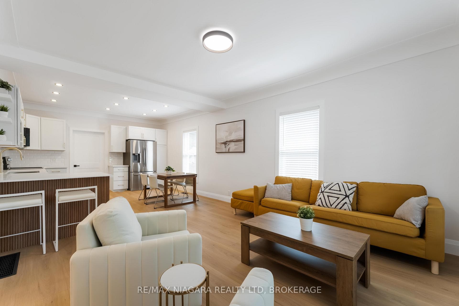 4367 Ontario Street photo 5