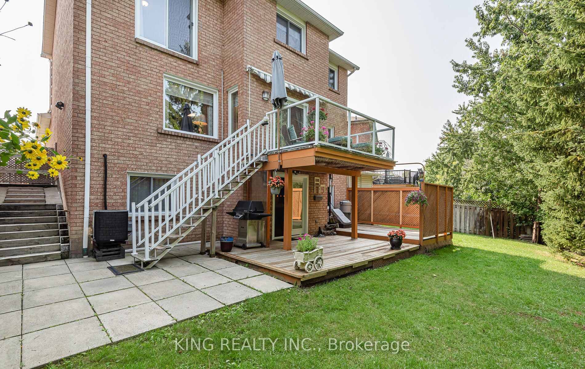 4535 Gatineau Avenue photo 38