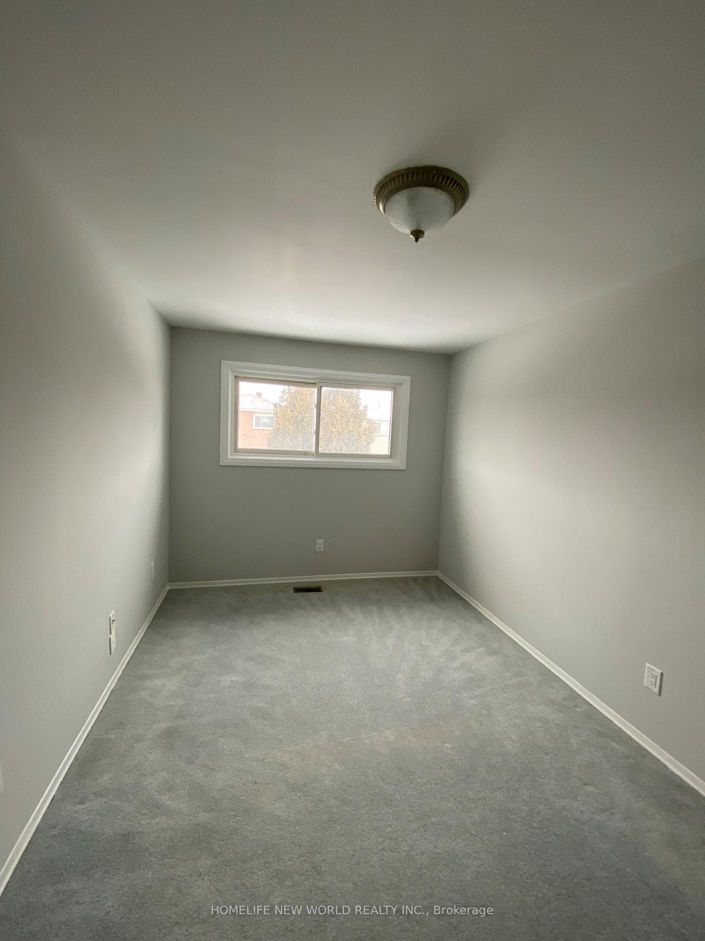 96 Dairis Crescent photo 19