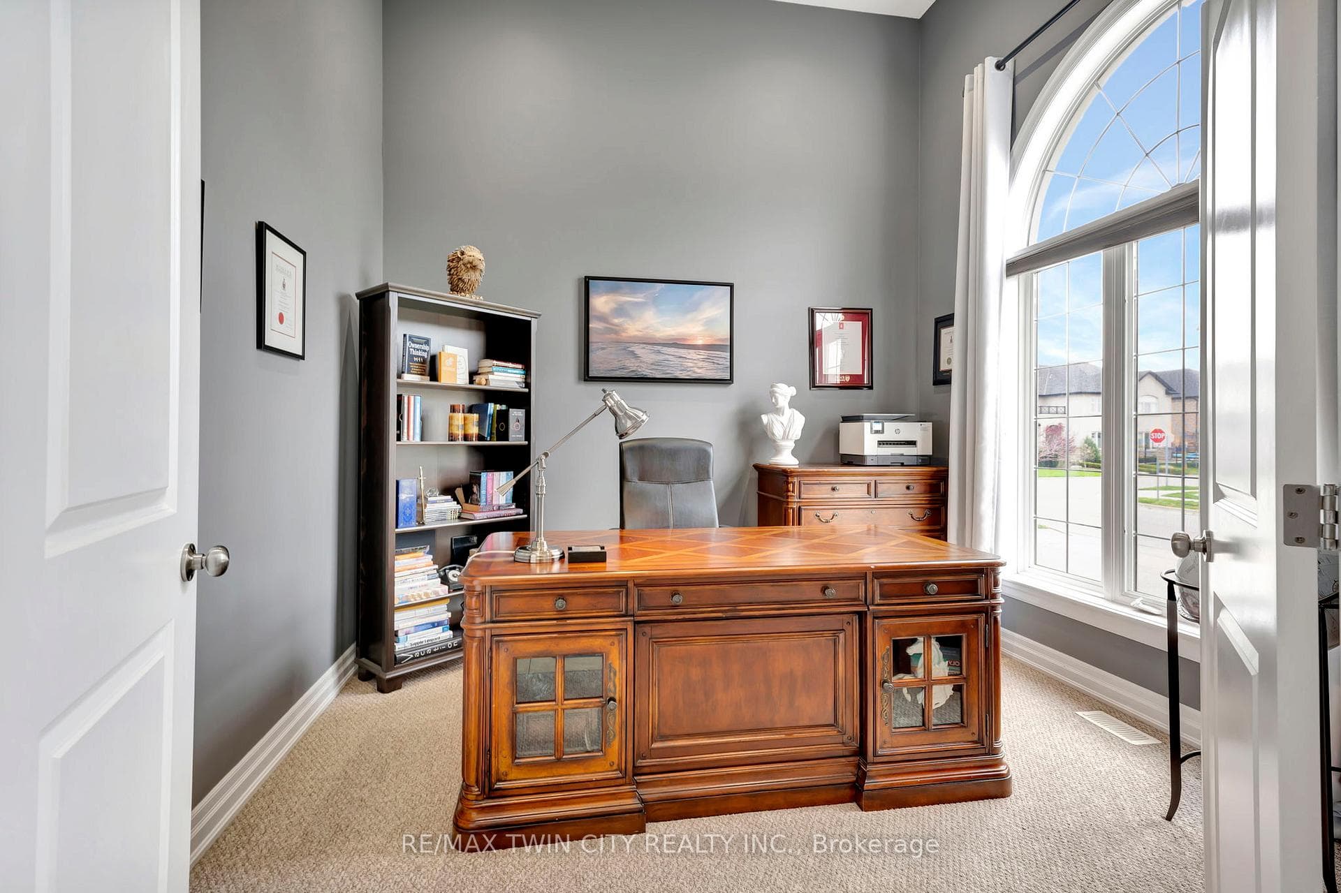 MAIN FLOOR BEDROOM OR OFFICE