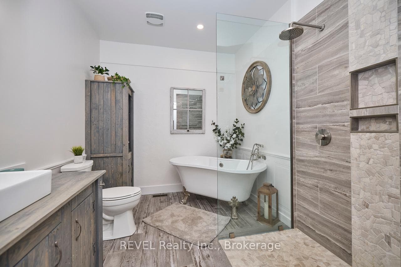 9695 GRASSY BROOK Road photo 34