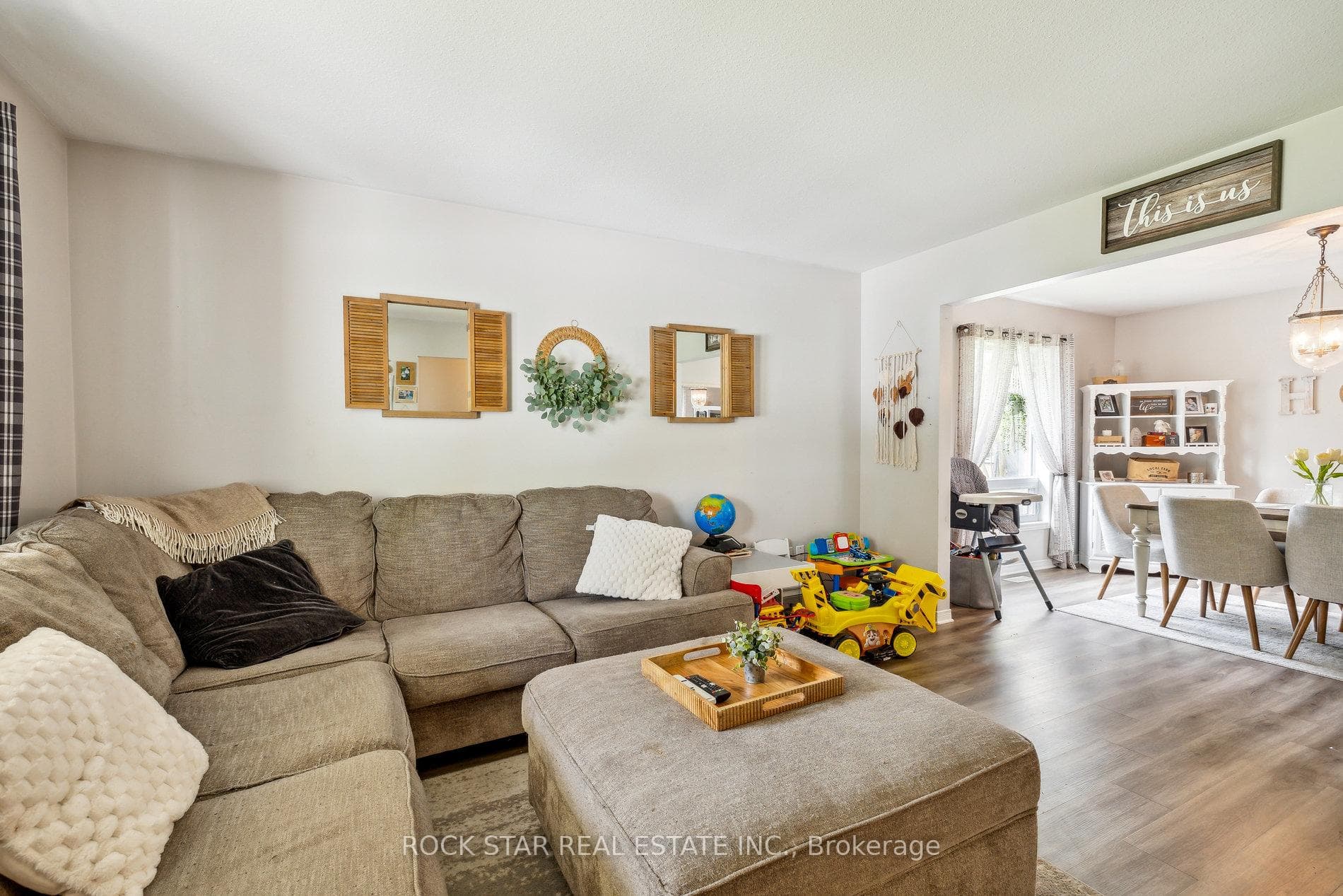 817 Clare Avenue photo 6