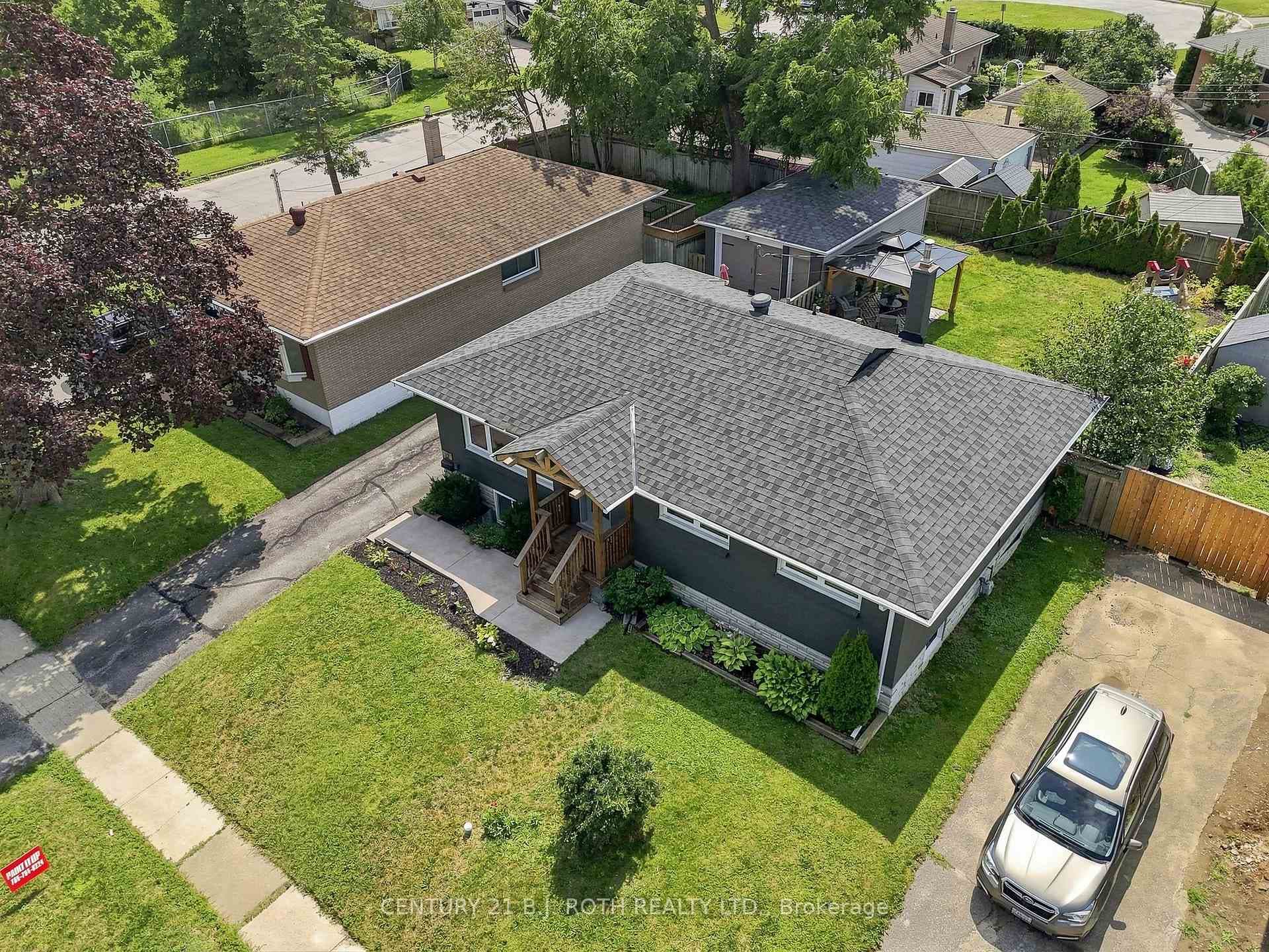 12 Bothwell Crescent photo 31