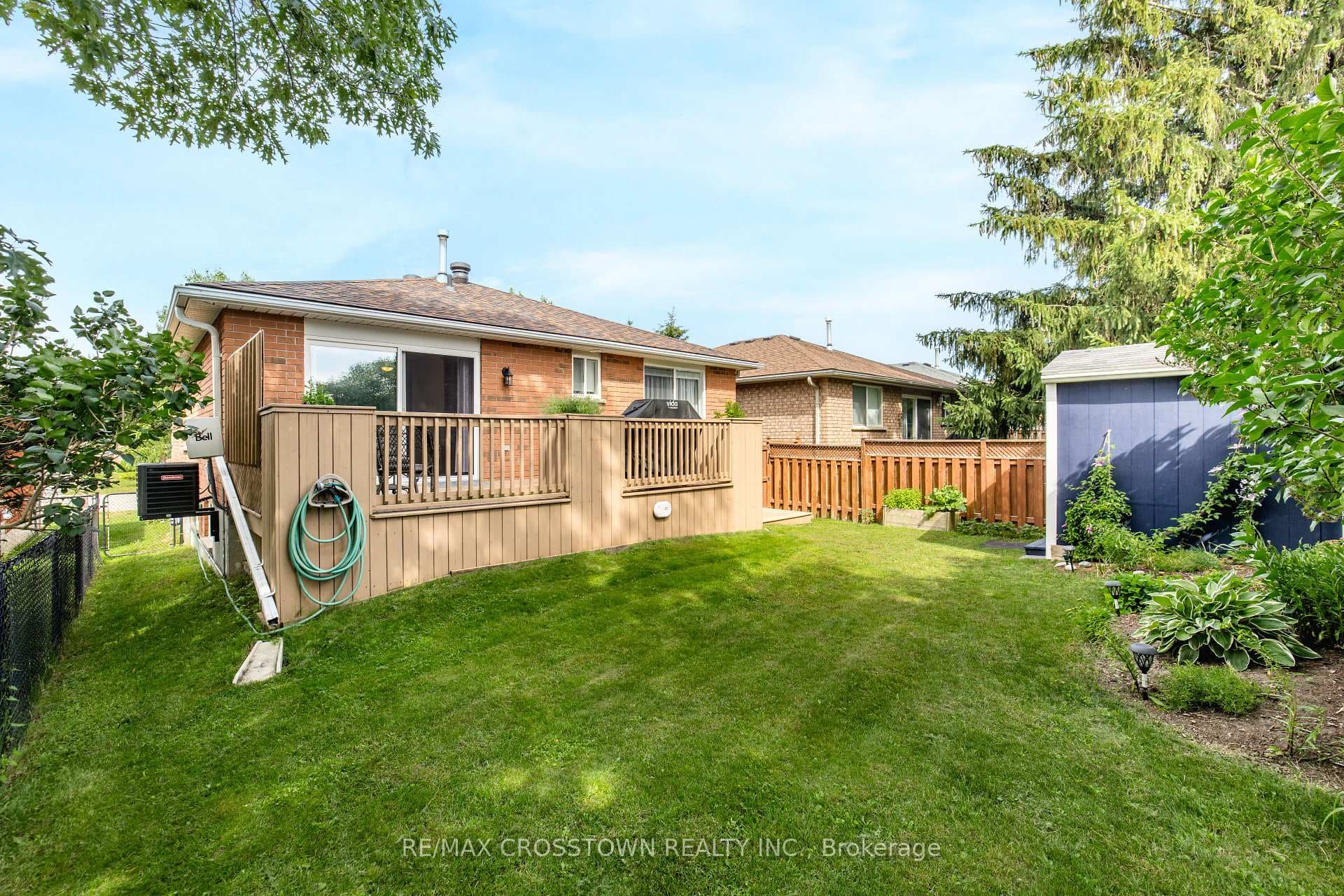 11 Revelstoke Court photo 50