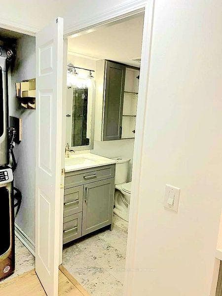 35 Kingsbridge Garden Circle Unit 1008 photo 12