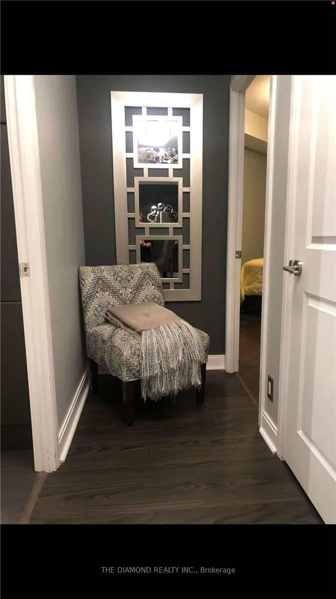 60 Absolute Avenue Unit 2704 photo 6