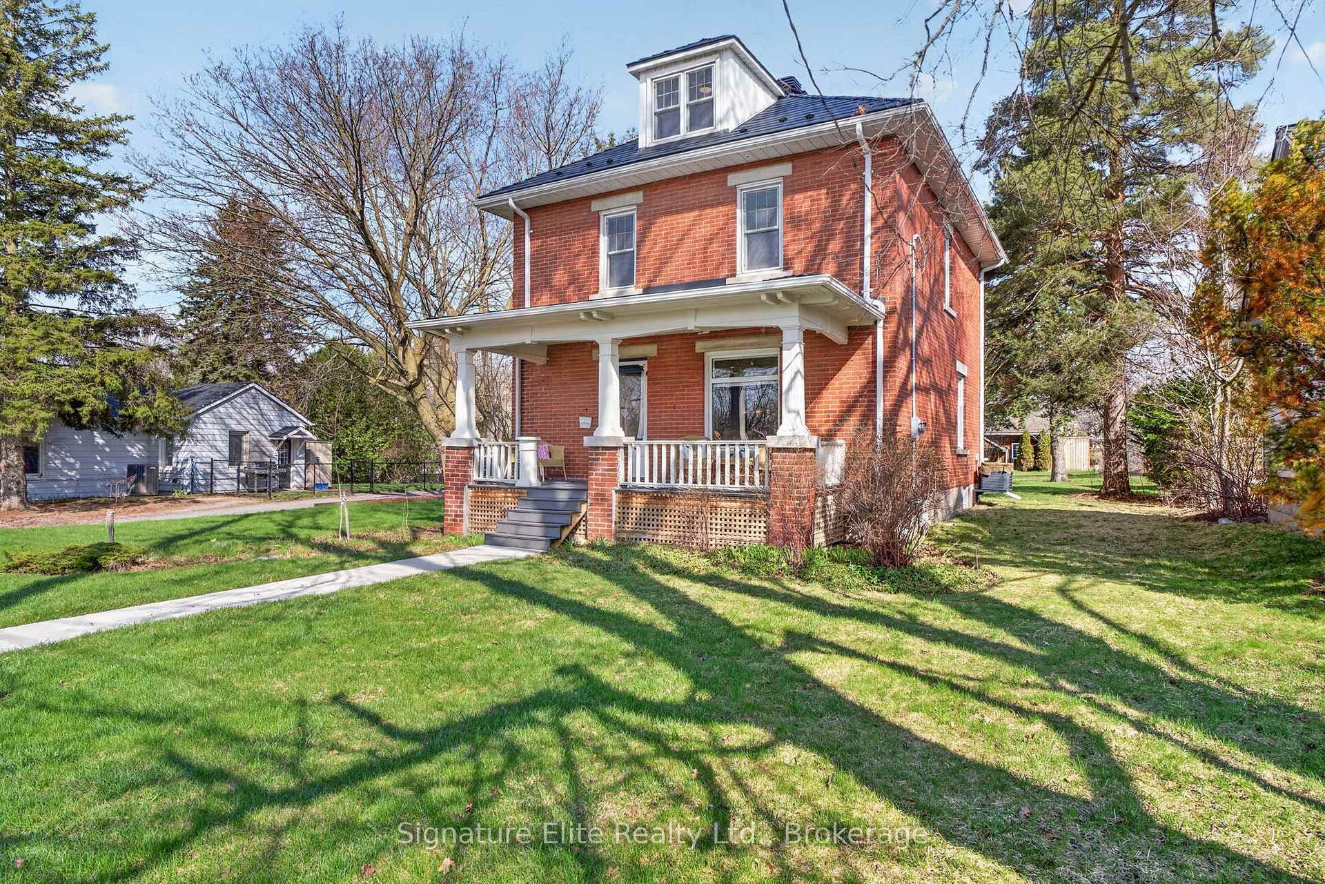 60 Winchester Road photo 1