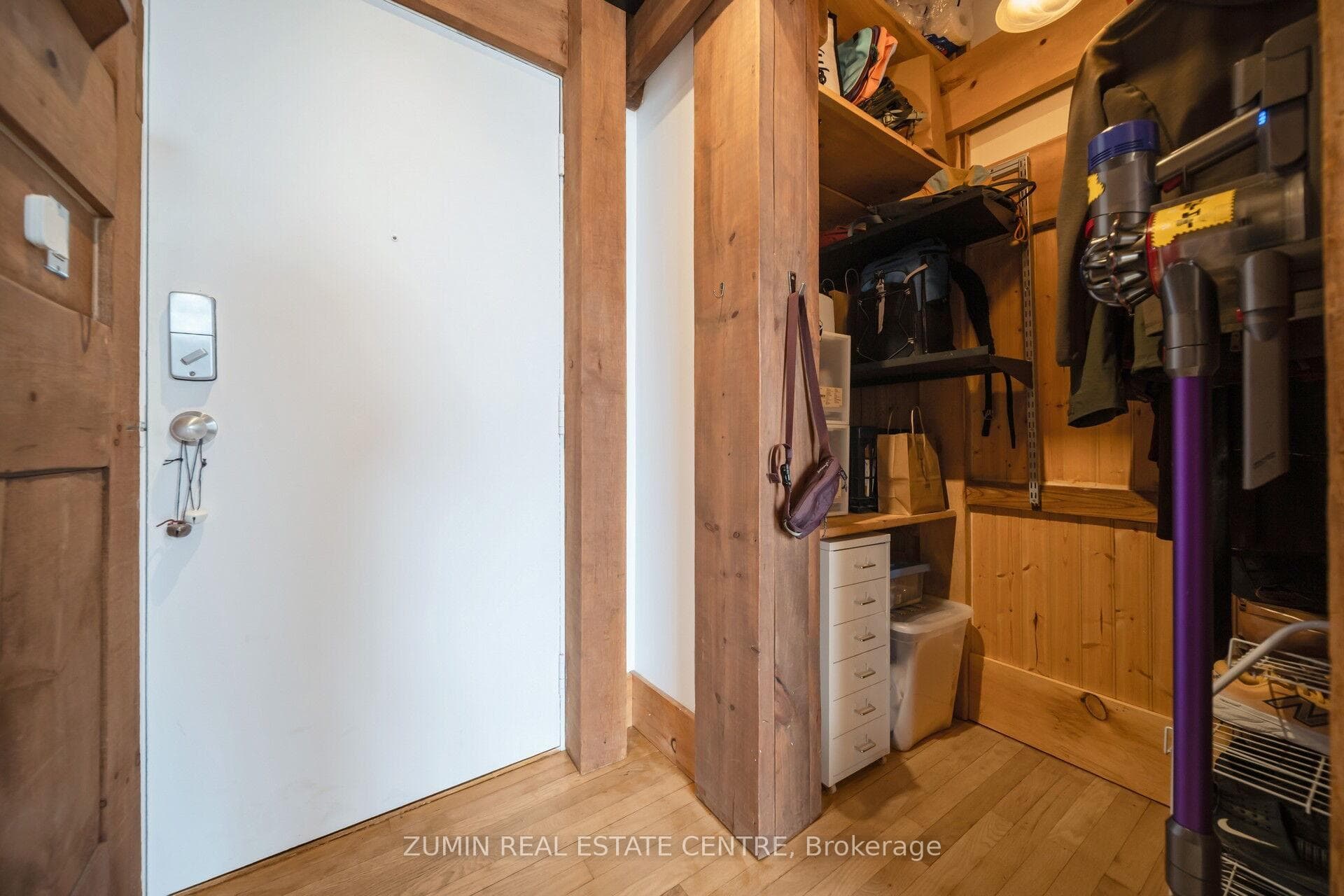 24 Noble Street Unit 307 photo 10