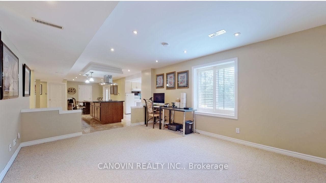 59 Helena Gardens photo 3