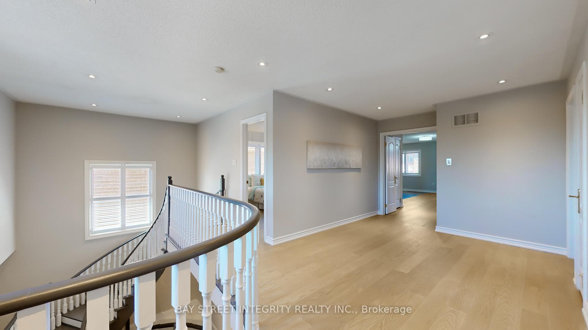 44 Kingmount Crescent photo 22