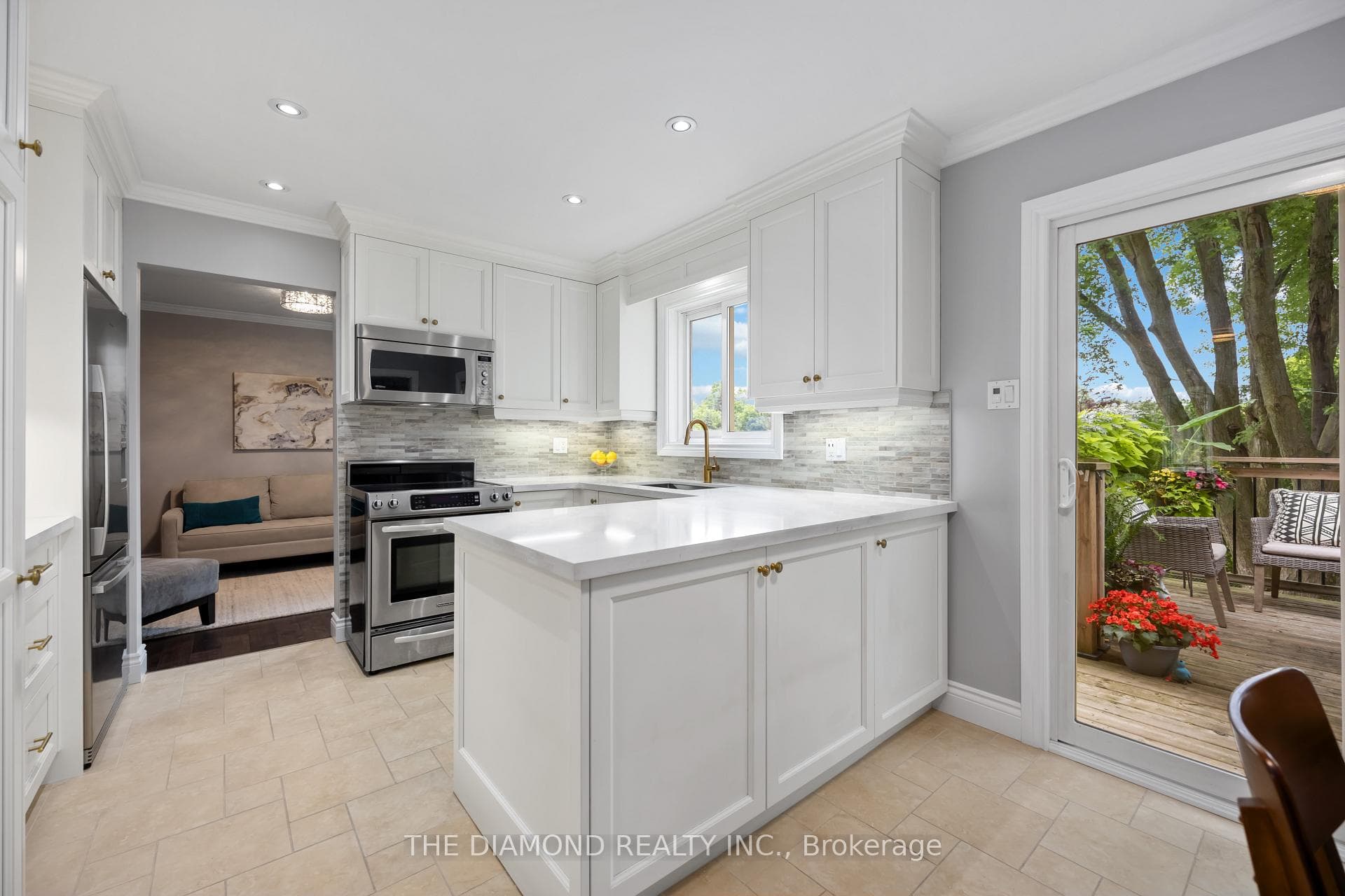 185 Alexander Road photo 19