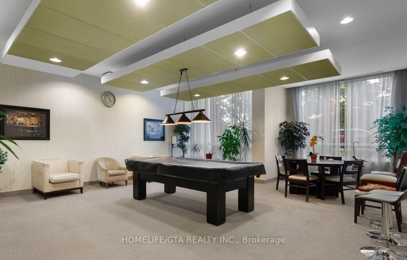 68 Grangeway Avenue Unit 1511 photo 20