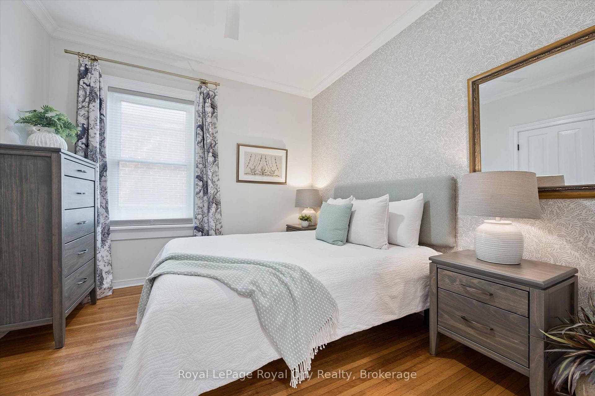 164 King Street photo 23