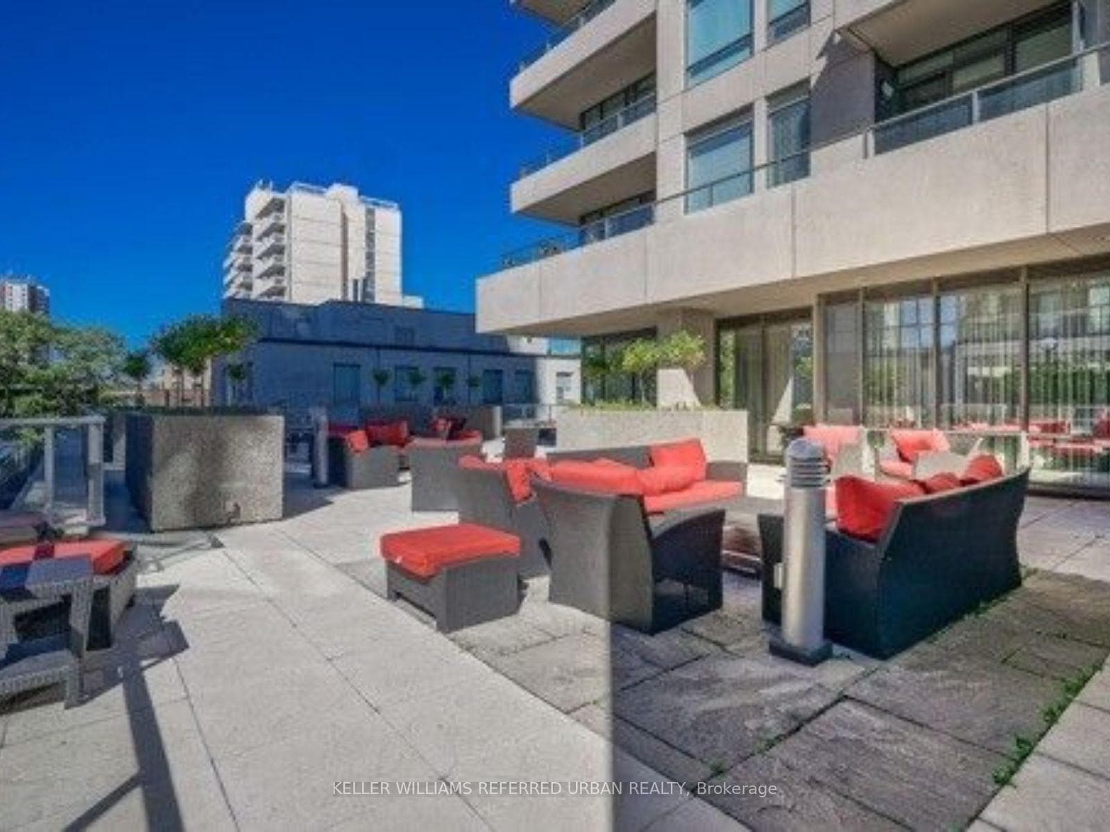 500 St Clair Avenue Unit 1006 photo 22