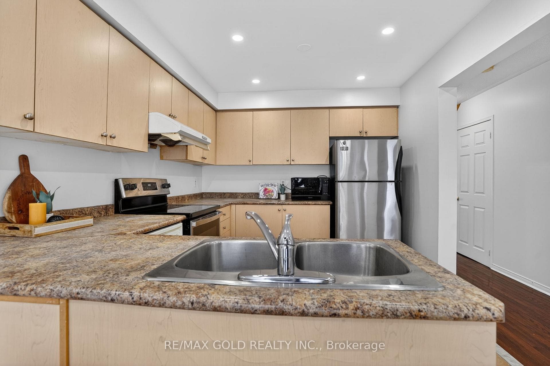 11 Schooner Drive photo 16