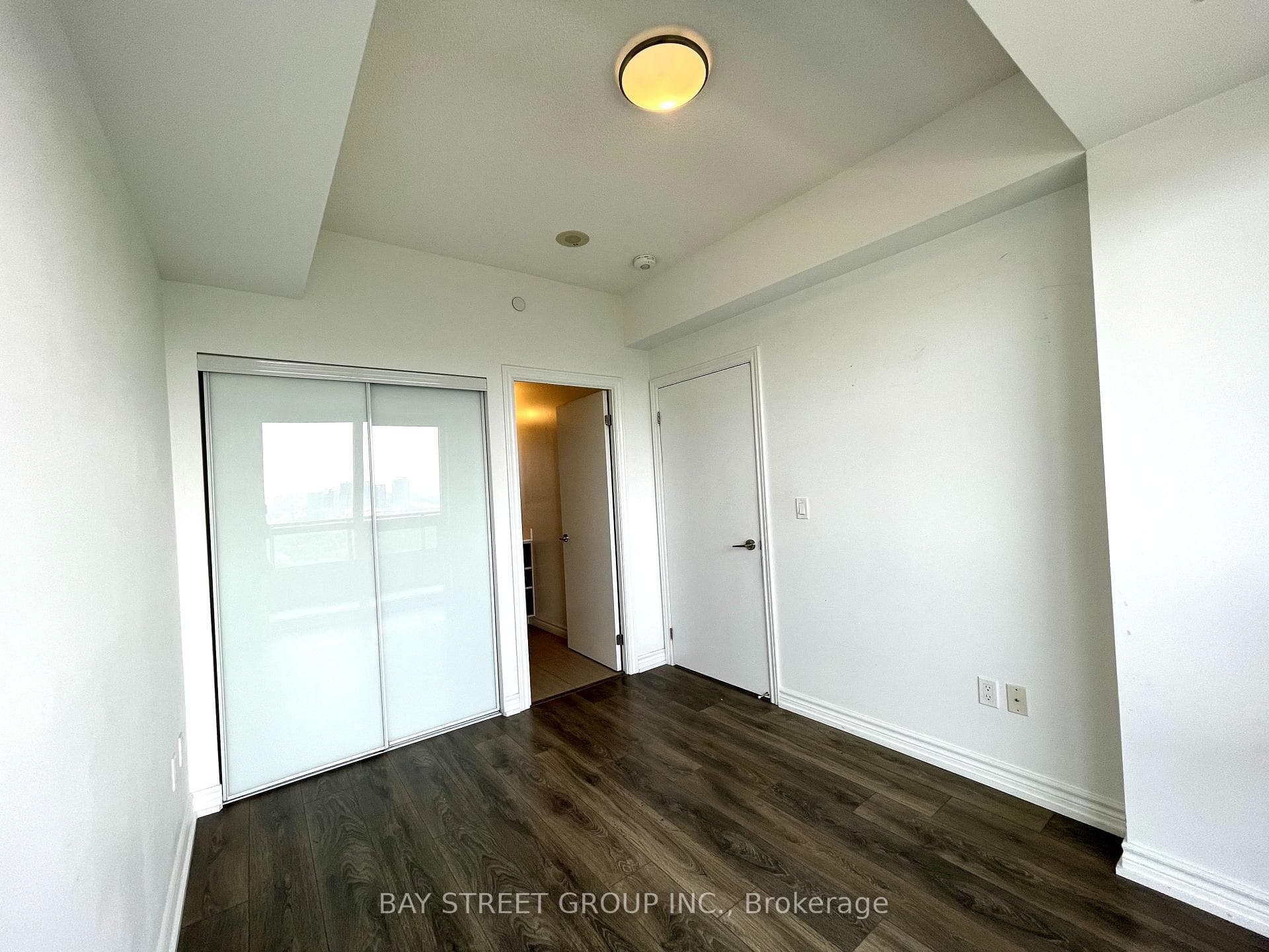 50 Forest Manor Road Unit 1104 photo 7