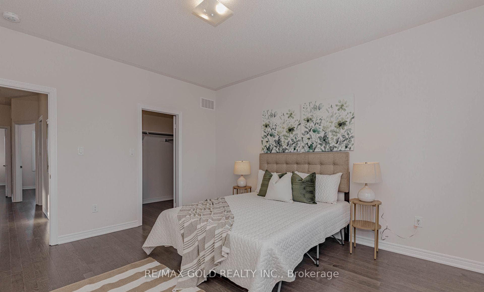25 Sapwood Crescent photo 27