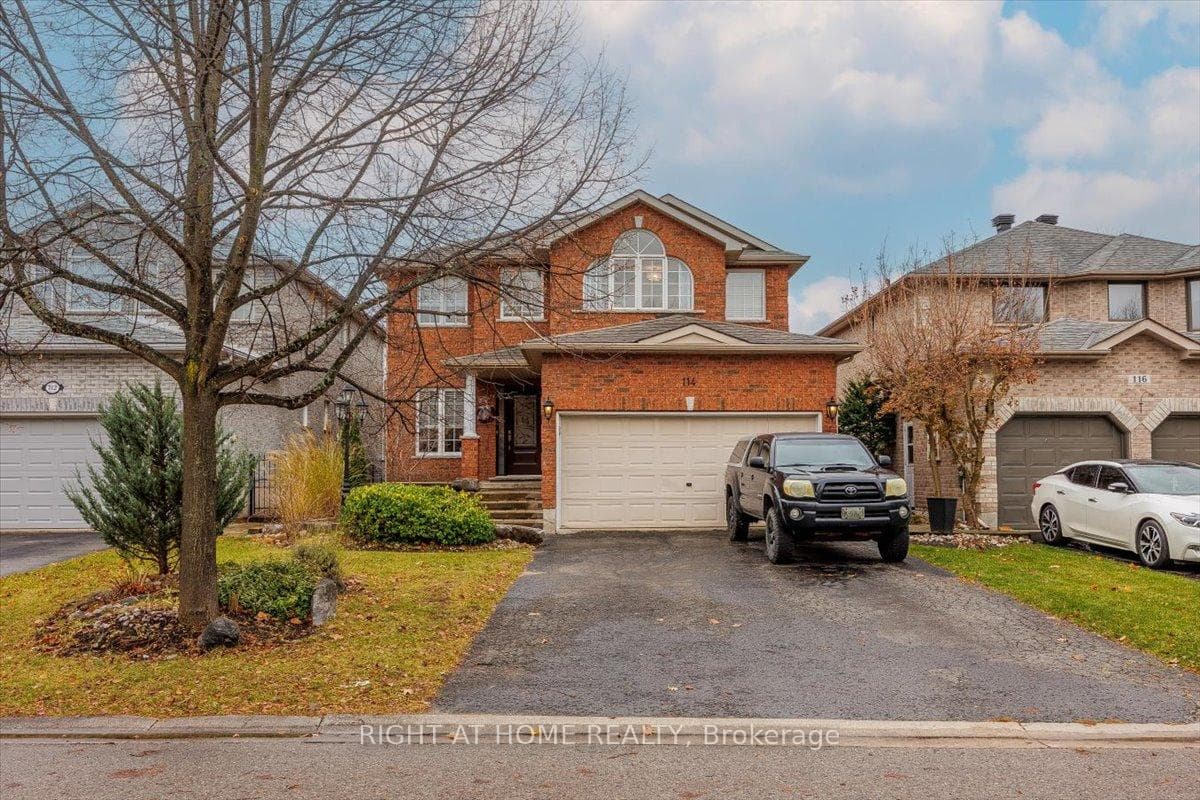 Front driveway & house