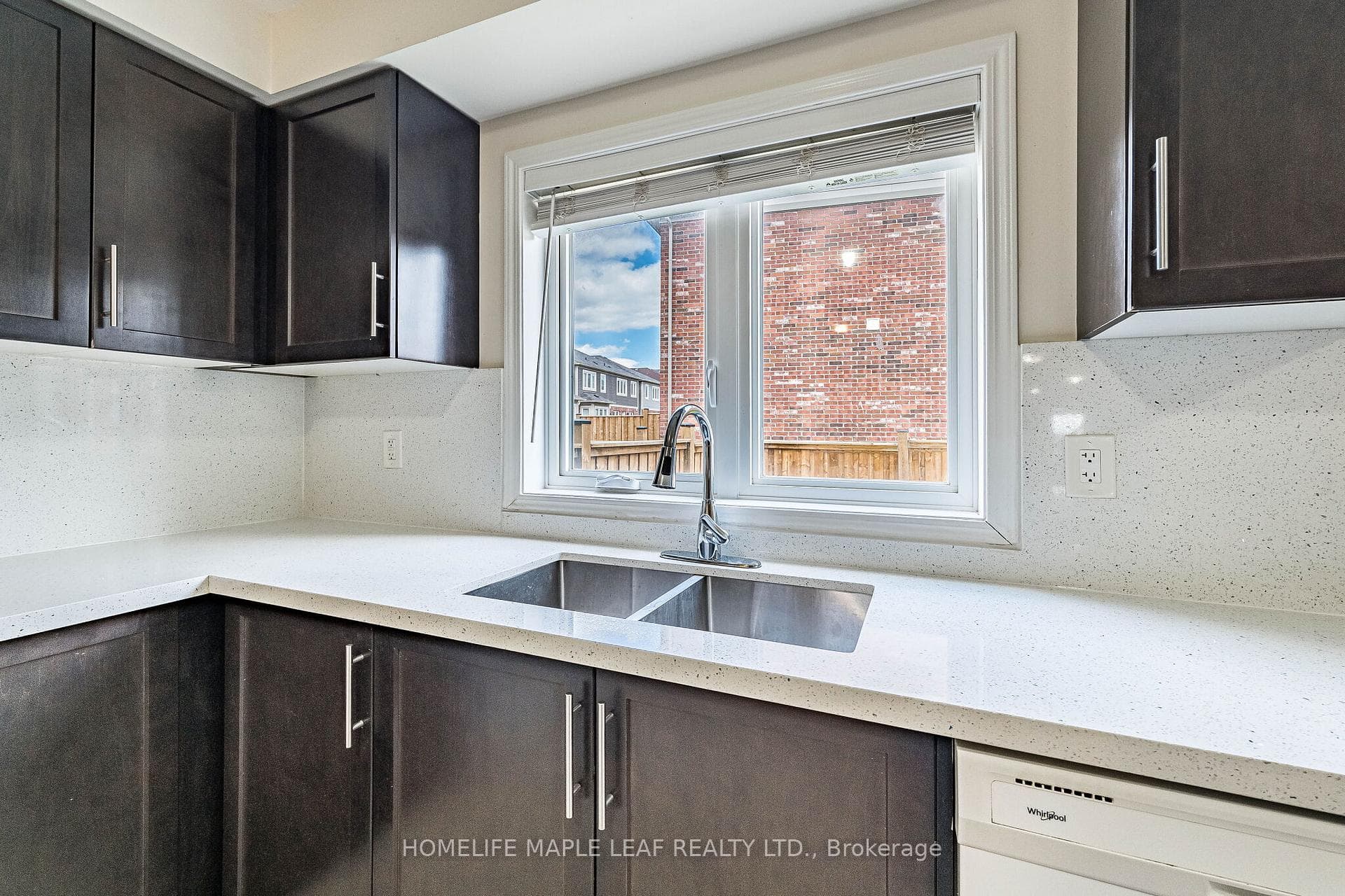 67 Benhurst Crescent photo 19