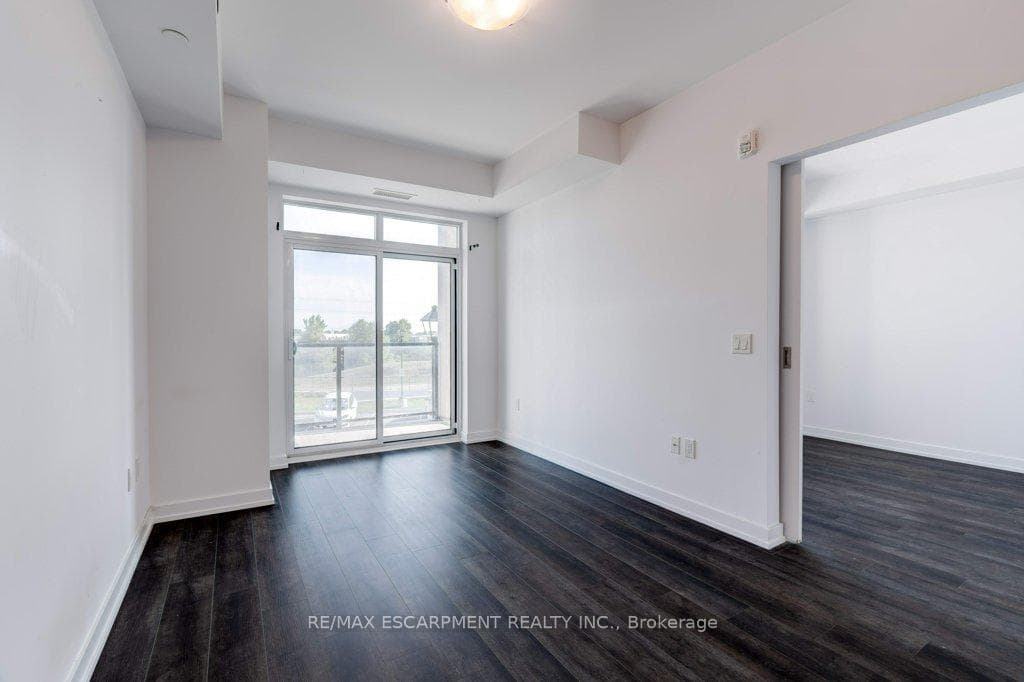 5055 Greenlane Road Unit 213 photo 11
