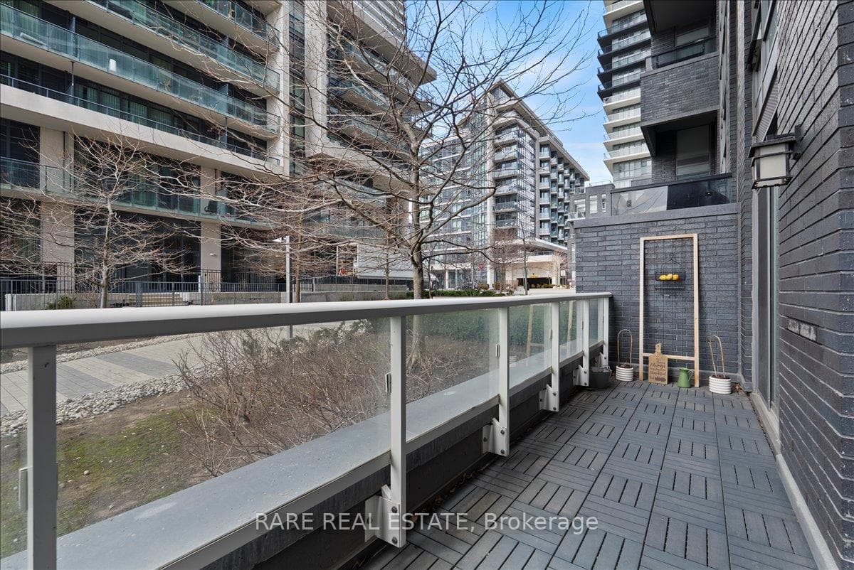 110 Marine Parade Drive Unit 103 photo 22