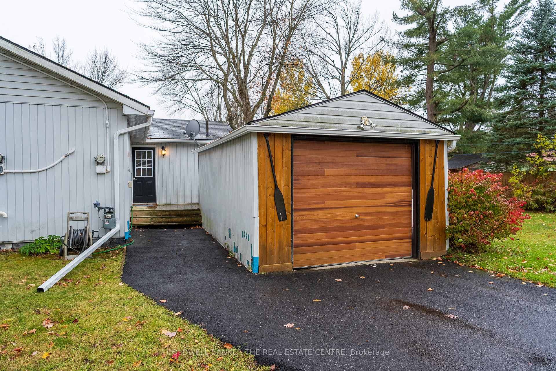 390 Fairview Drive photo 5