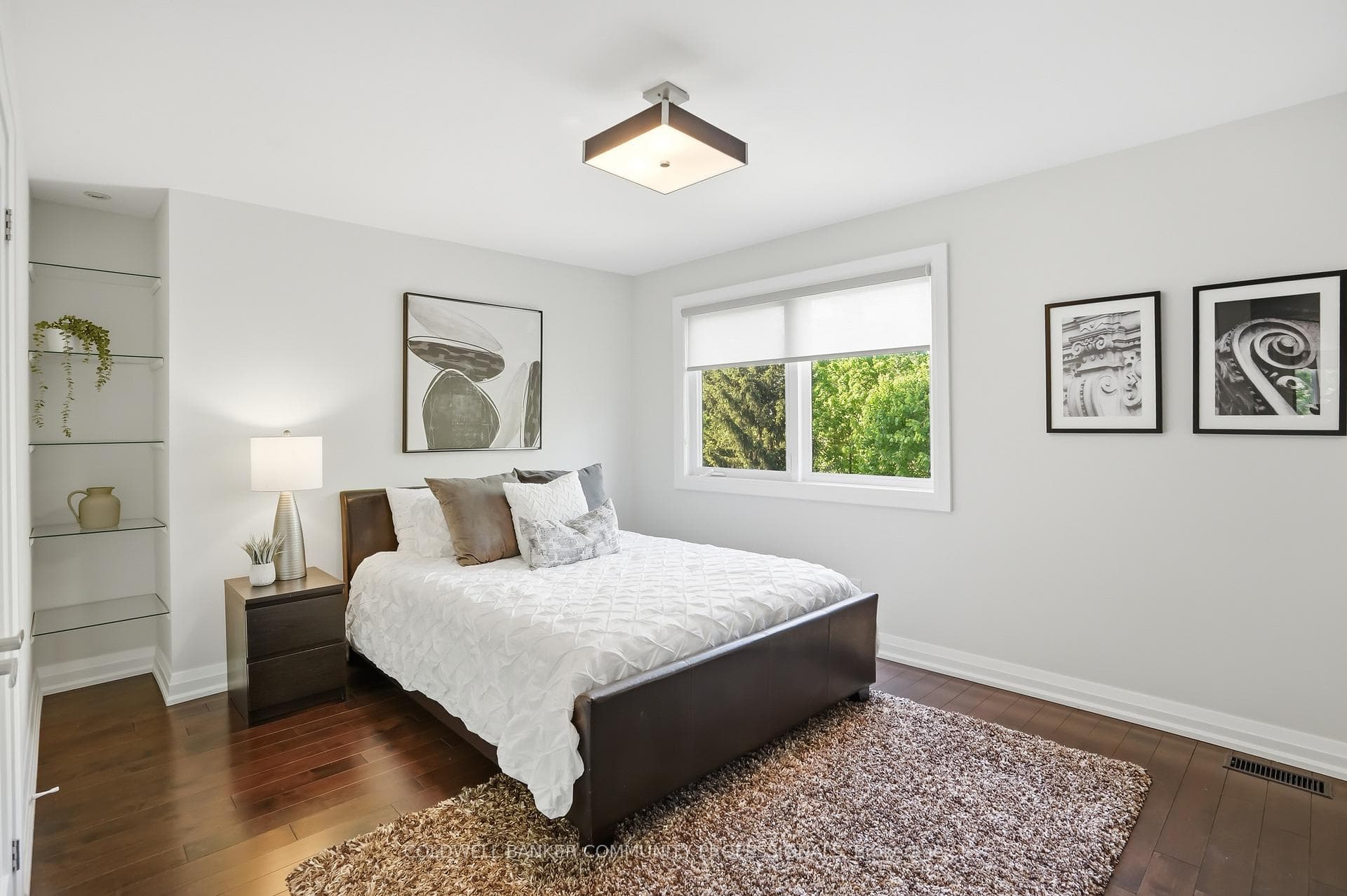 2552 Britannia Road photo 32