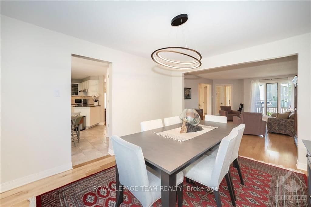 7 KENNEVALE Drive photo 12