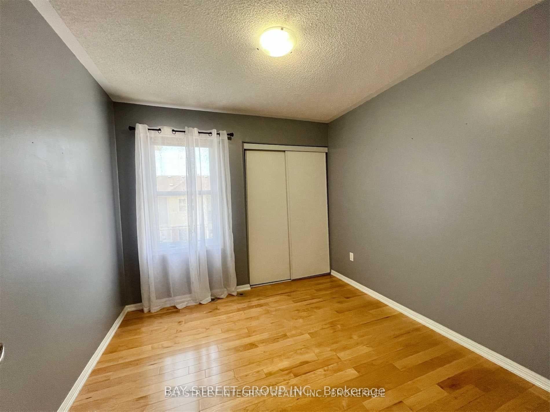 656 Holly Avenue photo 10