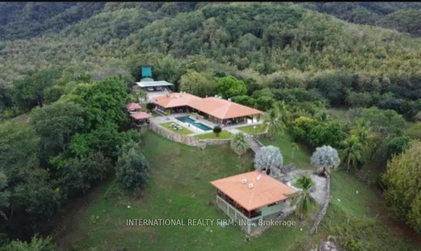 Aerial view 1