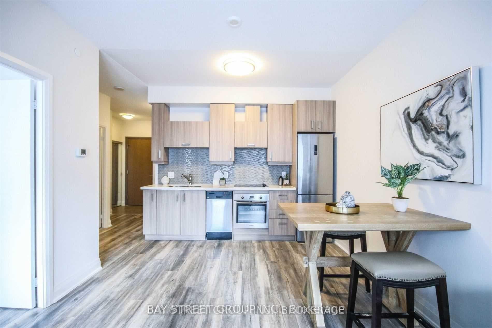 28 Uptown Drive Unit 201 photo 5