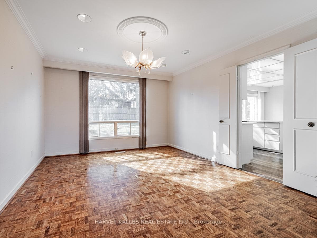 32 Riderwood Drive photo 8